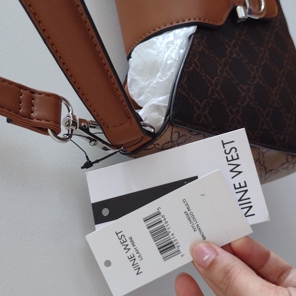 NWOT Nine West Lilah Mini Shoulder Crossbody - Picture 4 of 12